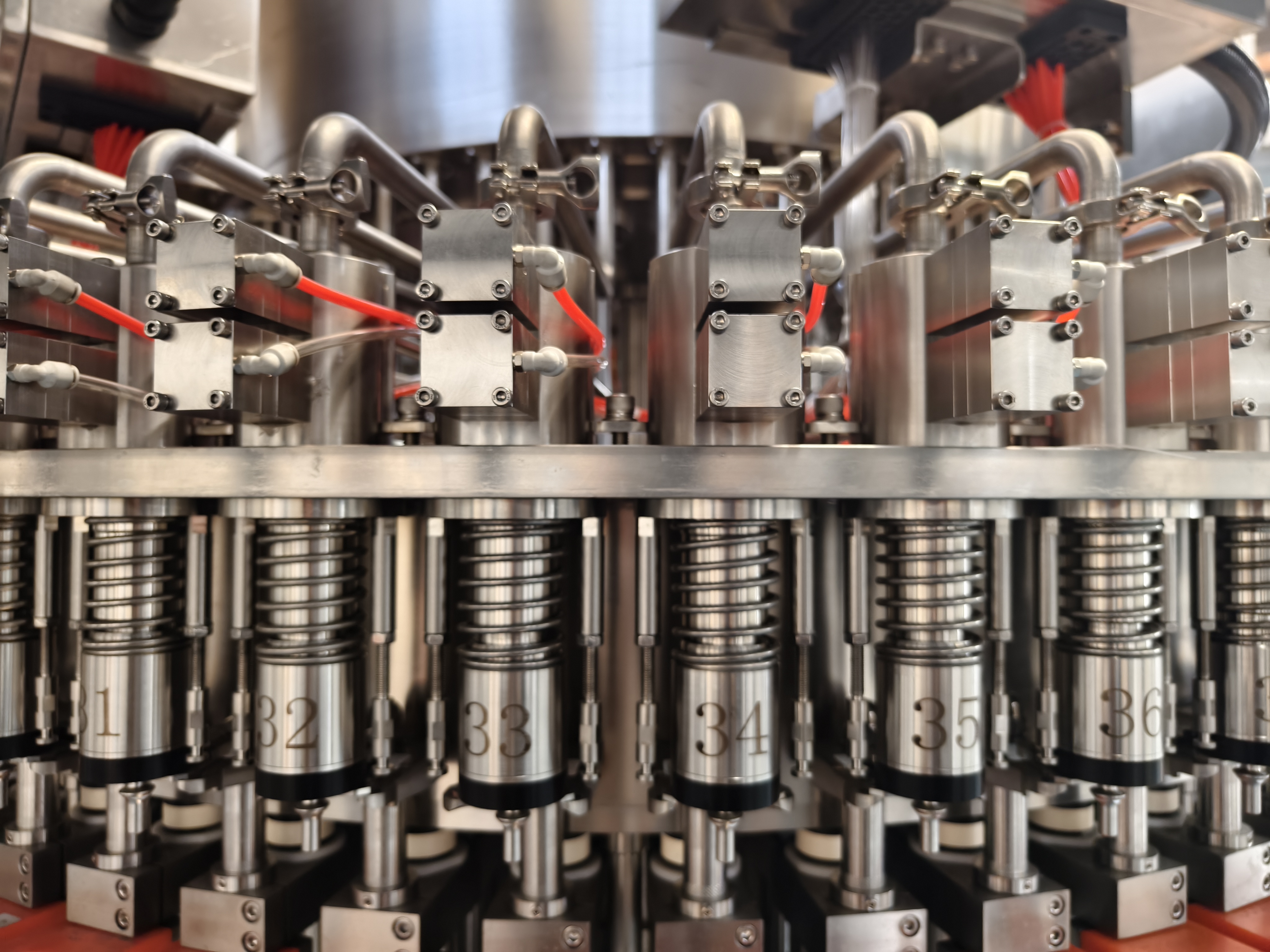 خط ملء الماء