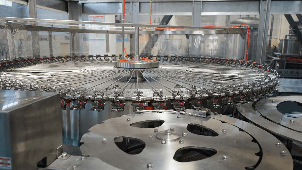 دقة ملء البيرة الأليفة/النبيذ الخط التلقائي: نظام تعبئة التعبئة والتغليف لمصانع البيرة/النبيذ