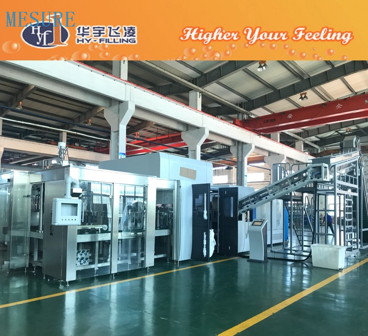 آلة Combi التي تلخى الملاءمة لزجاجات Pet Juice | خط مخصص ، كفاءة عالية 12000 بيصة في الساعة