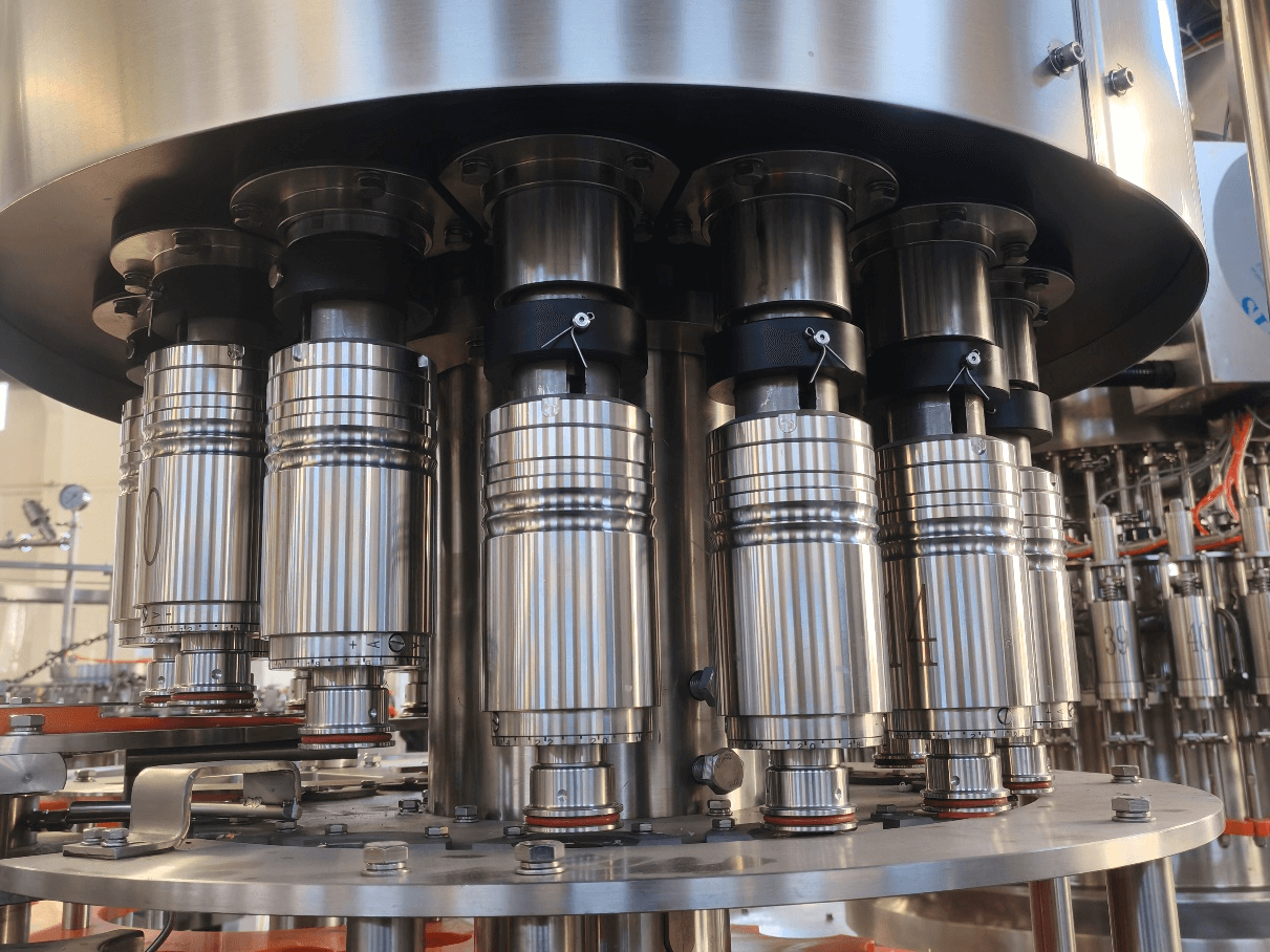 دقة ملء البيرة الأليفة/النبيذ الخط التلقائي: نظام تعبئة التعبئة والتغليف لمصانع البيرة/النبيذ